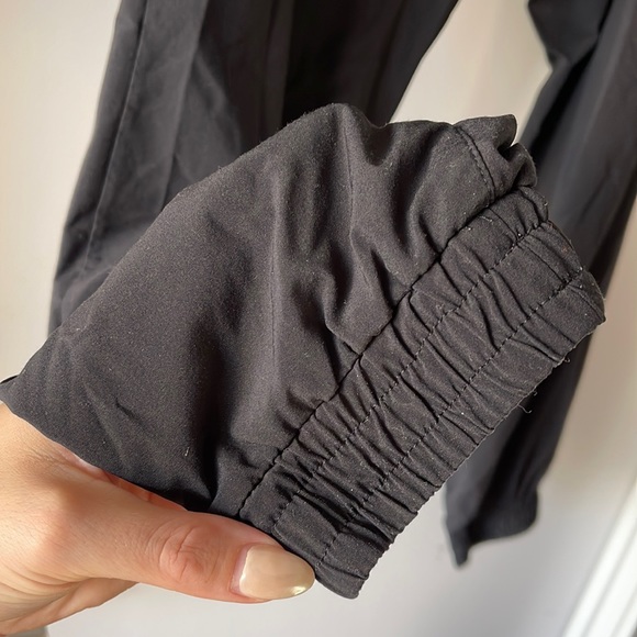 ARITZIA-TNA Jogger, Black - Picture 4 of 5